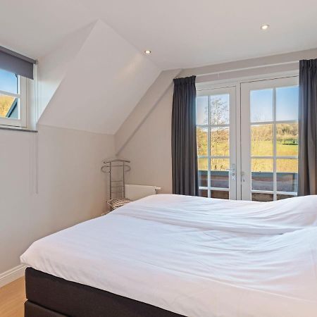 Elegant Apartment In Slenaken With Balcony Bagian luar foto