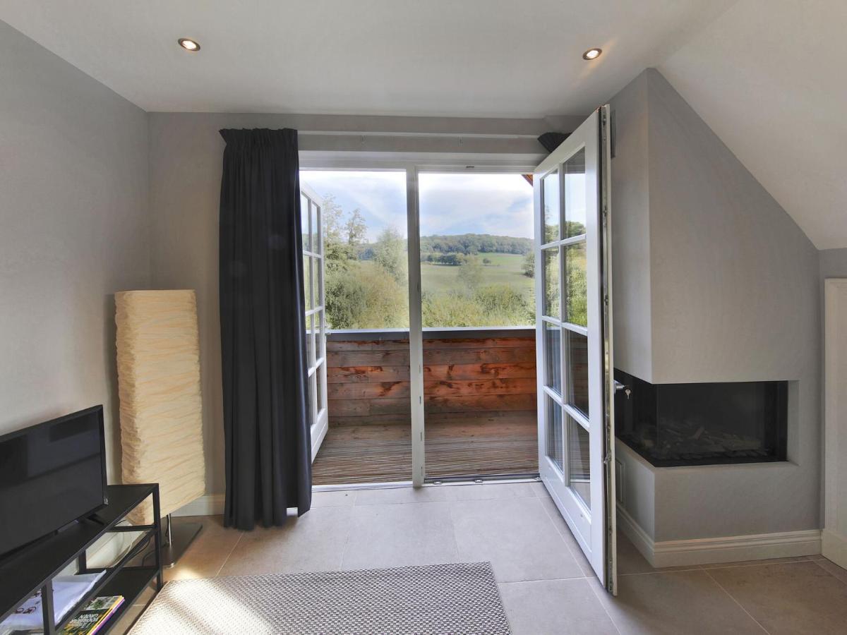 Elegant Apartment In Slenaken With Balcony Bagian luar foto